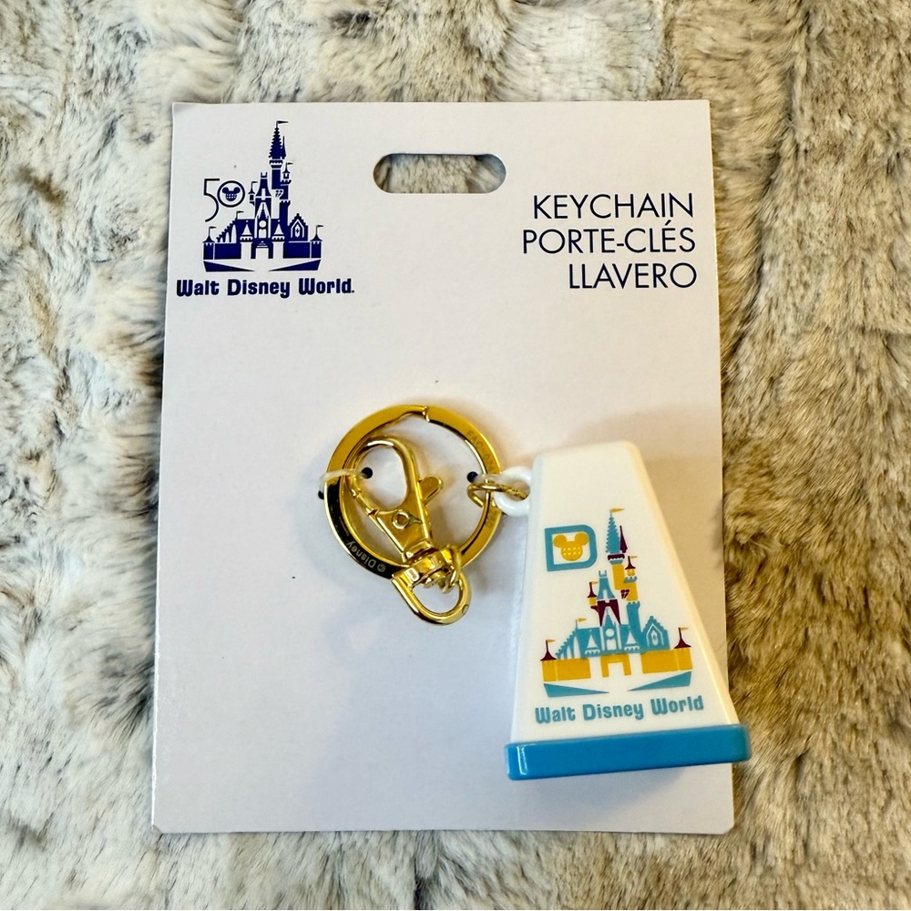 NWT *Discontinued* Disney World 50th Anniversary Vault Collection Keychain